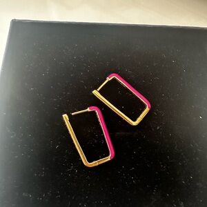 14K GOLD ENAMEL RECTANGULAR HOOP EARRINGS